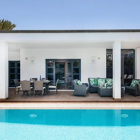 Mamma Mia 1 Villa