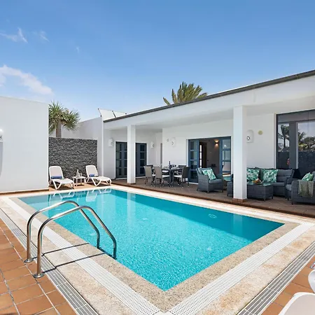 Villa Mamma Mia 1 *
