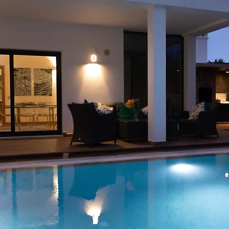 Mamma Mia 1 Villa
